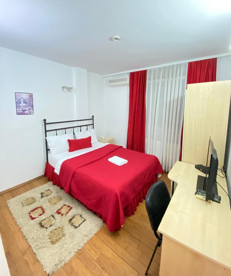 Hotel Sara & Spa Prishtinë Ngoại thất bức ảnh