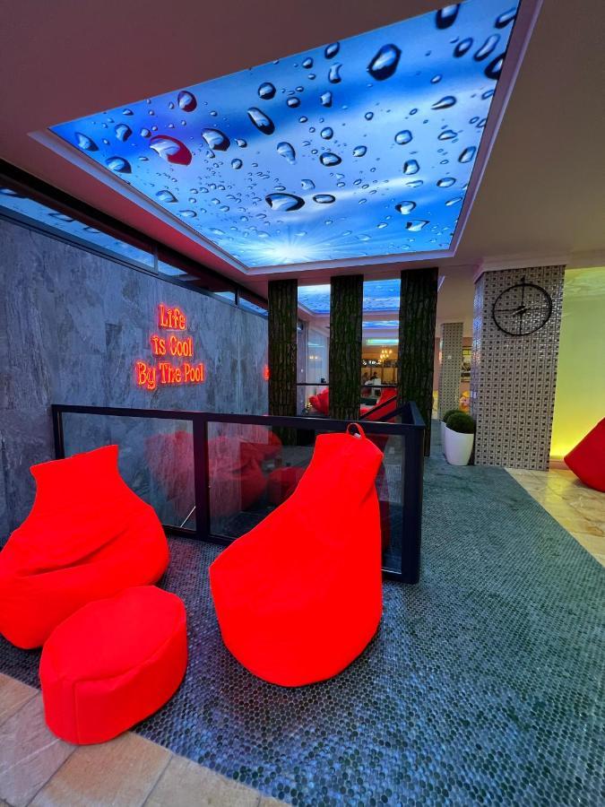 Hotel Sara & Spa Prishtinë Ngoại thất bức ảnh