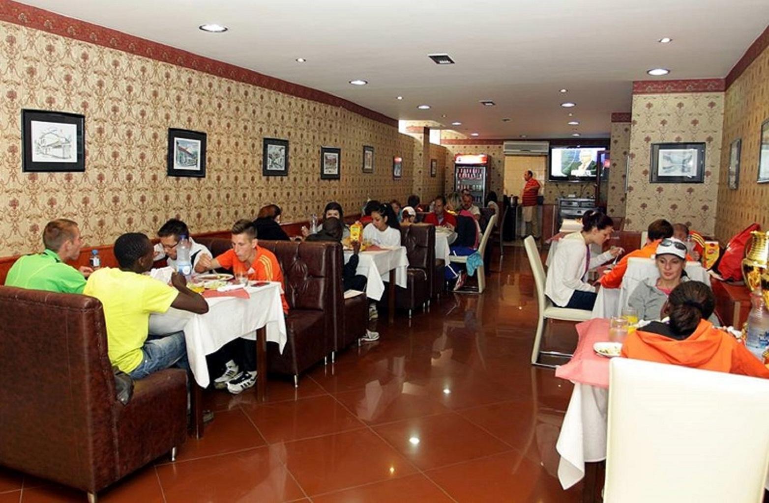 Hotel Sara & Spa Prishtinë Ngoại thất bức ảnh