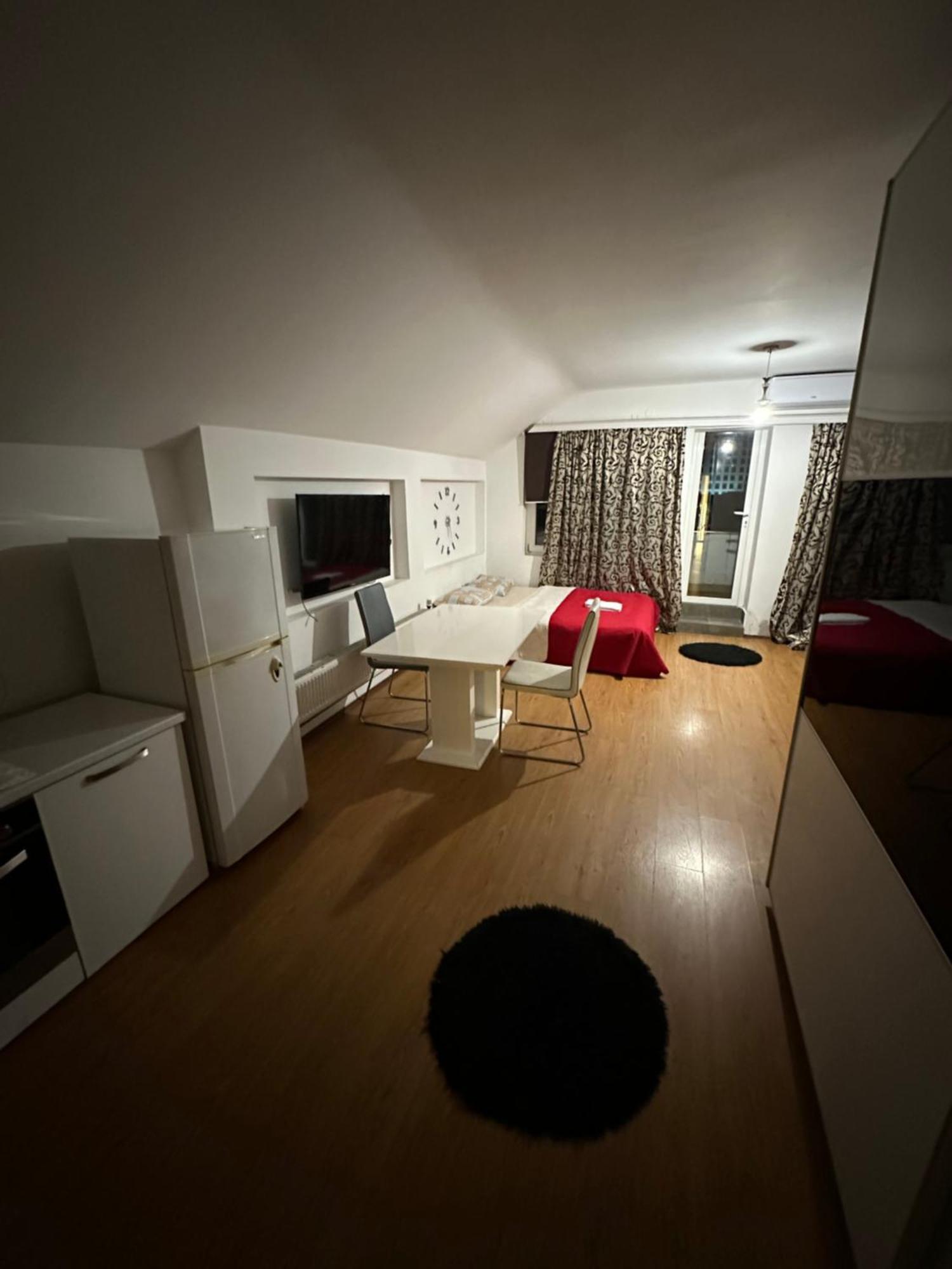 Hotel Sara & Spa Prishtinë Ngoại thất bức ảnh