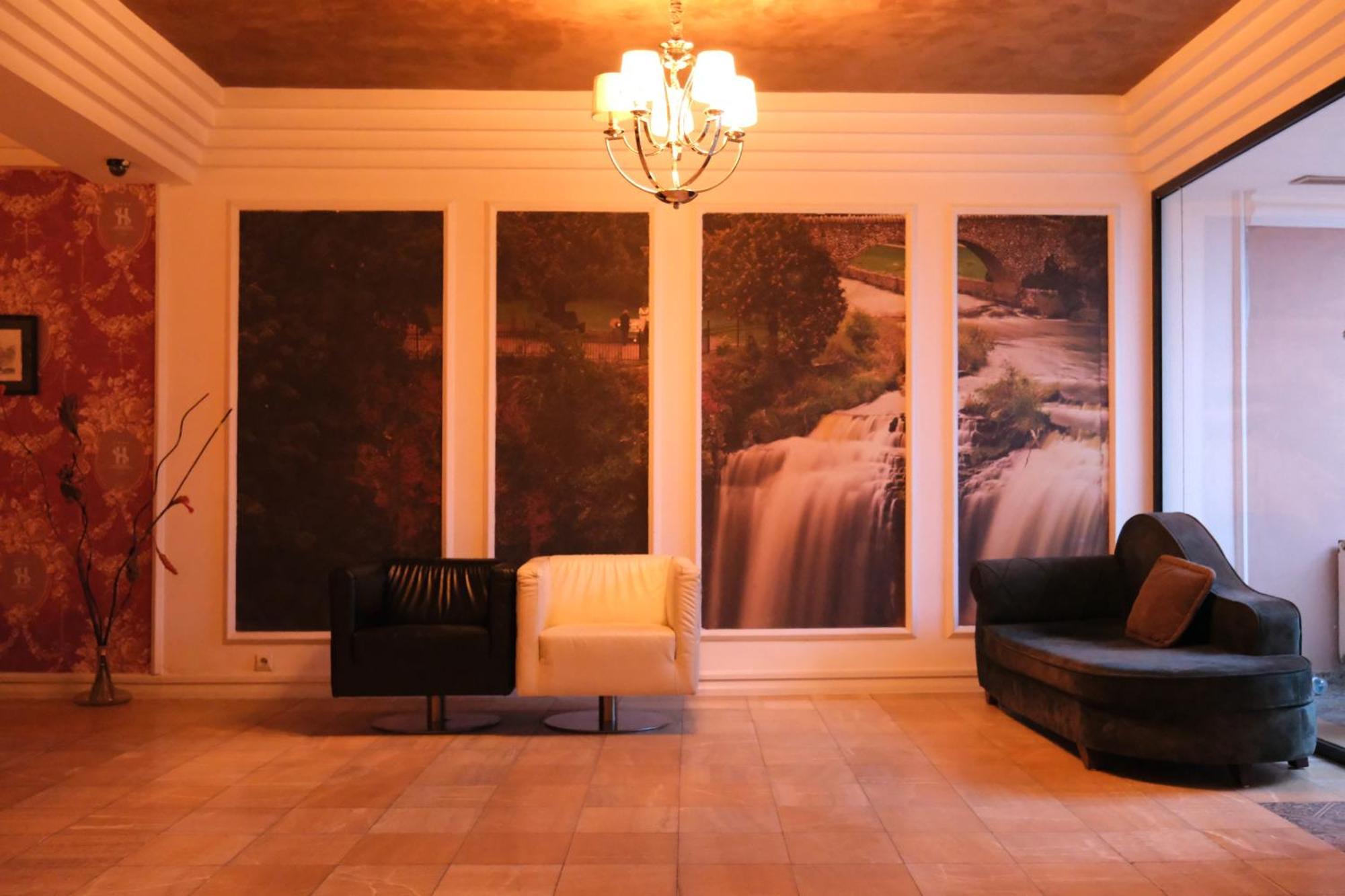 Hotel Sara & Spa Prishtinë Ngoại thất bức ảnh