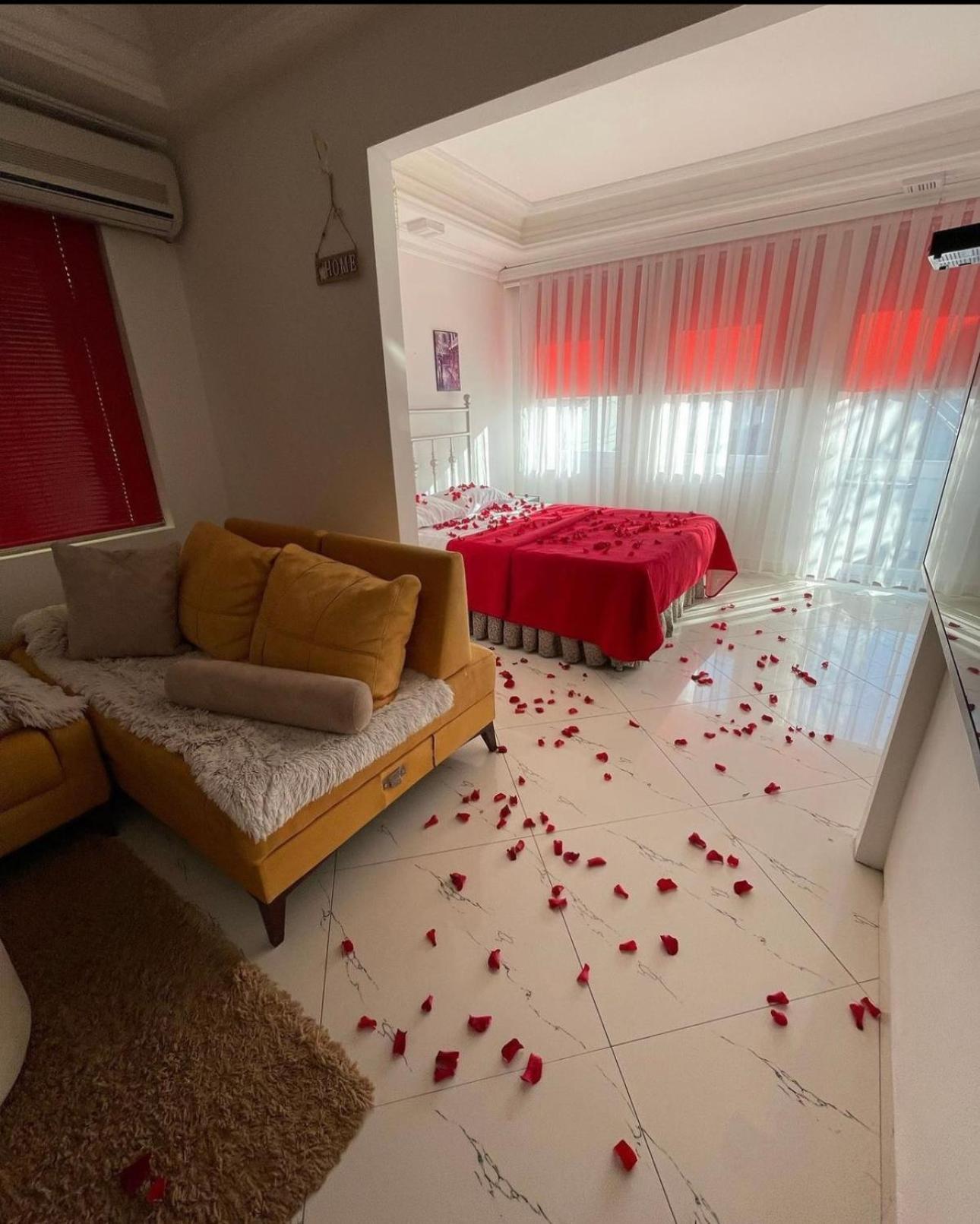 Hotel Sara & Spa Prishtinë Ngoại thất bức ảnh