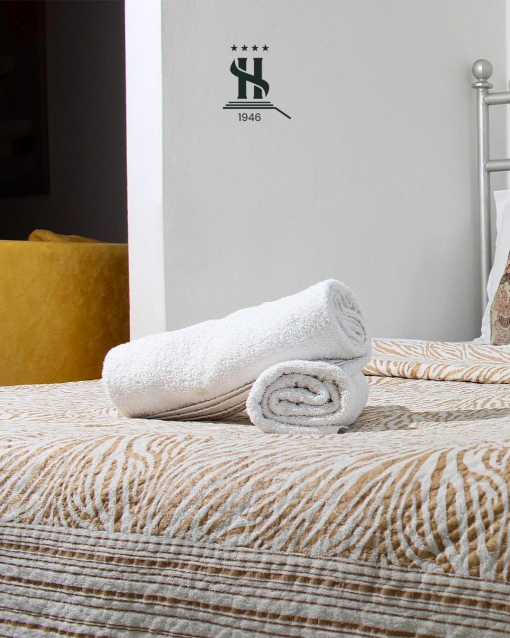 Hotel Sara & Spa Prishtinë Ngoại thất bức ảnh