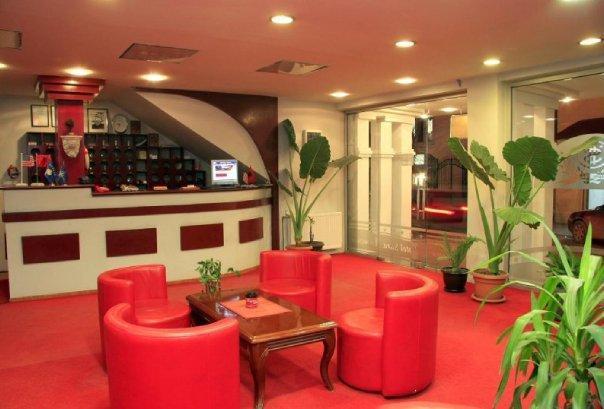 Hotel Sara & Spa Prishtinë Ngoại thất bức ảnh